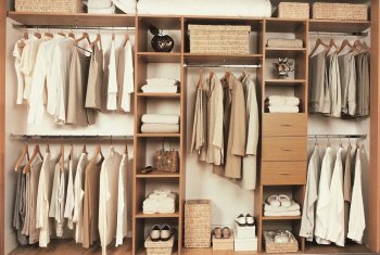 Как выбрать шкаф для одежды в Нижние Серги