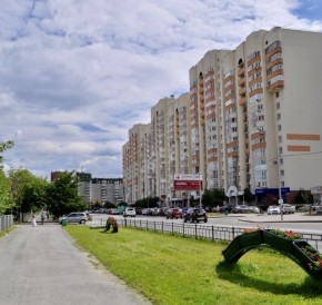 ул. Академика Шварца,14 в Нижние Серги - nizhnie-sergi.yutvil.ru